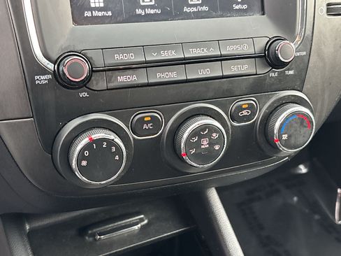 Used 2018 Kia Forte LX w/ LX Popular Package FWD image 16