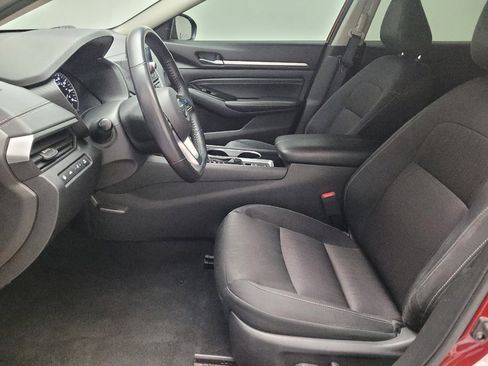 Used 2021 Nissan Altima 2.5 SV w/ SV Premium Package AWD/4WD image 17