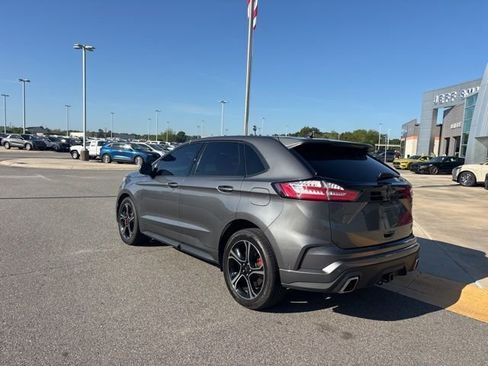 Used 2022 Ford Edge ST w/ Equipment Group 401A image 3