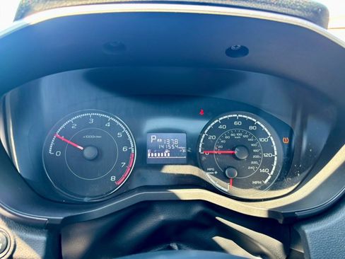 Used 2018 Subaru Crosstrek 2.0i Premium w/ Moonroof Package image 21