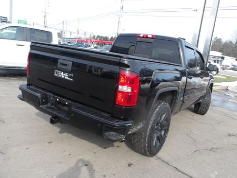 Used 2018 GMC Sierra 1500 SLE image 7