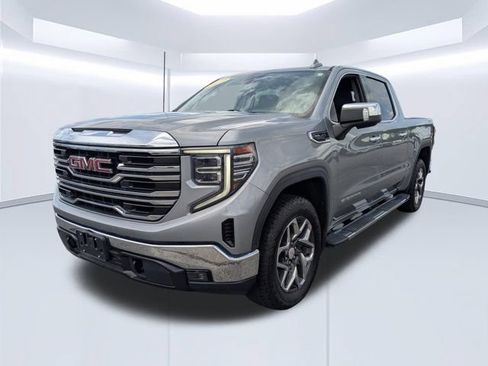 Used 2023 GMC Sierra 1500 SLT w/ SLT Premium Package AWD/4WD image 8