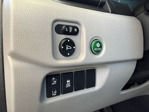 Used 2019 Honda Pilot EX-L image 40