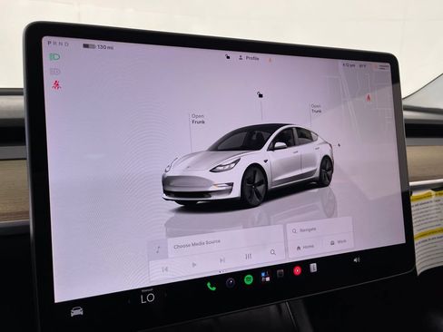 Used 2023 Tesla Model 3 Standard Range RWD image 22