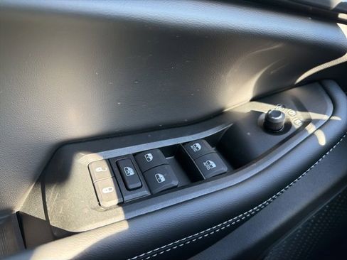 New 2025 Jeep Grand Cherokee 4WD image 19