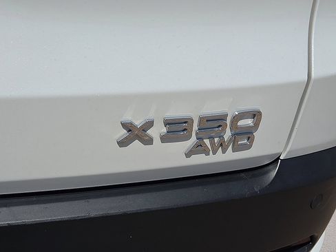 Used 2024 Lexus TX 350 AWD w/ Captains Chair Package image 17