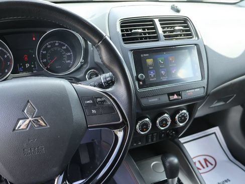 Used 2019 Mitsubishi Outlander Sport SE FWD image 37
