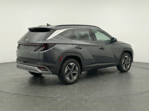 Used 2025 Hyundai Tucson SEL image 7