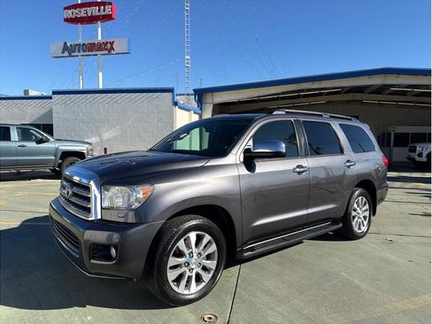 Used 2016 Toyota Sequoia Limited image 1