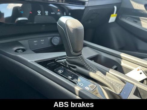 Used 2026 Nissan Sentra SV w/ Floor Mat Package FWD image 20