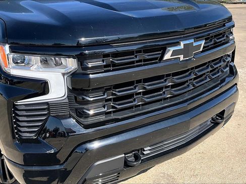 Used 2024 Chevrolet Silverado 1500 RST w/ Convenience Package II image 30