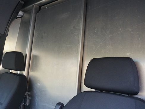 Used 2019 Freightliner Sprinter 170 image 15