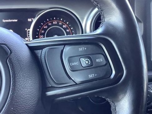 Certified 2022 Jeep Wrangler Unlimited Sport AWD/4WD image 28
