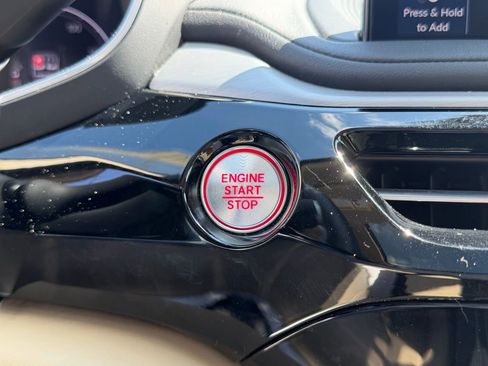 Used 2025 Acura MDX w/ Technology Package image 21