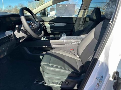 New 2025 Nissan Murano SL image 9