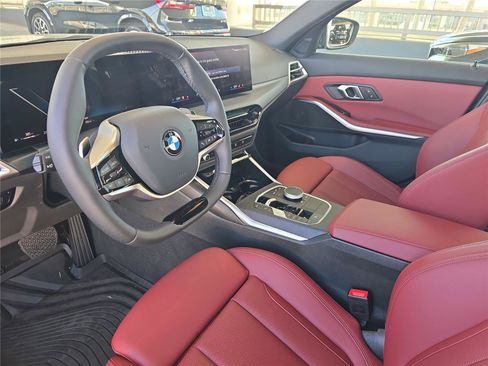 Certified 2025 BMW 330i Sedan w/ Convenience Package image 13