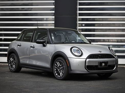 New 2026 MINI Cooper 4-Door Hardtop image 1