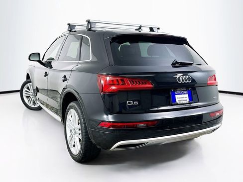 Used 2020 Audi Q5 2.0T Premium Plus w/ Premium Plus Package AWD/4WD image 6