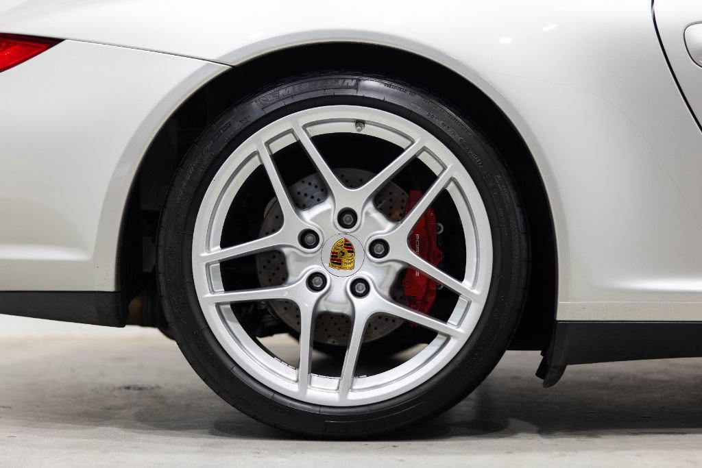 Used 2009 Porsche 911 Carrera 4S AWD/4WD image 34