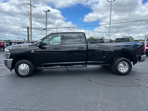 Used 2025 RAM 3500 Tradesman AWD/4WD image 8