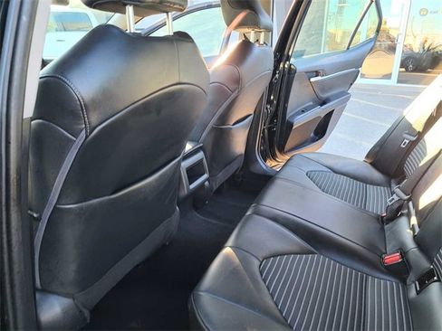 Used 2023 Toyota Camry SE image 20