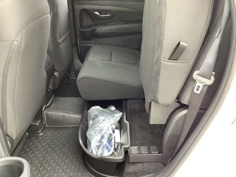 Certified 2026 Hyundai Santa Cruz SE FWD image 11
