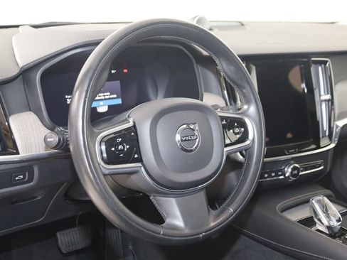 Used 2022 Volvo S90 B6 Inscription w/ Advanced Package AWD/4WD image 6