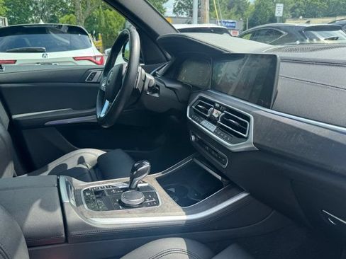 Used 2022 BMW X5 xDrive40i w/ Premium Package AWD/4WD image 29