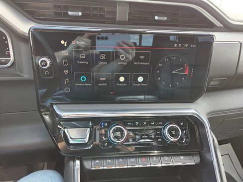 Used 2023 GMC Sierra 1500 Denali AWD/4WD image 23