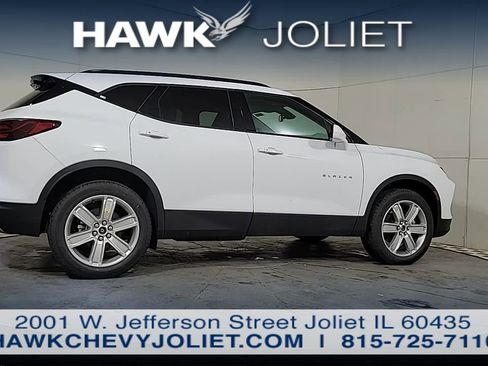 New 2026 Chevrolet Blazer LT w/ LPO, Black Sport Package image 10