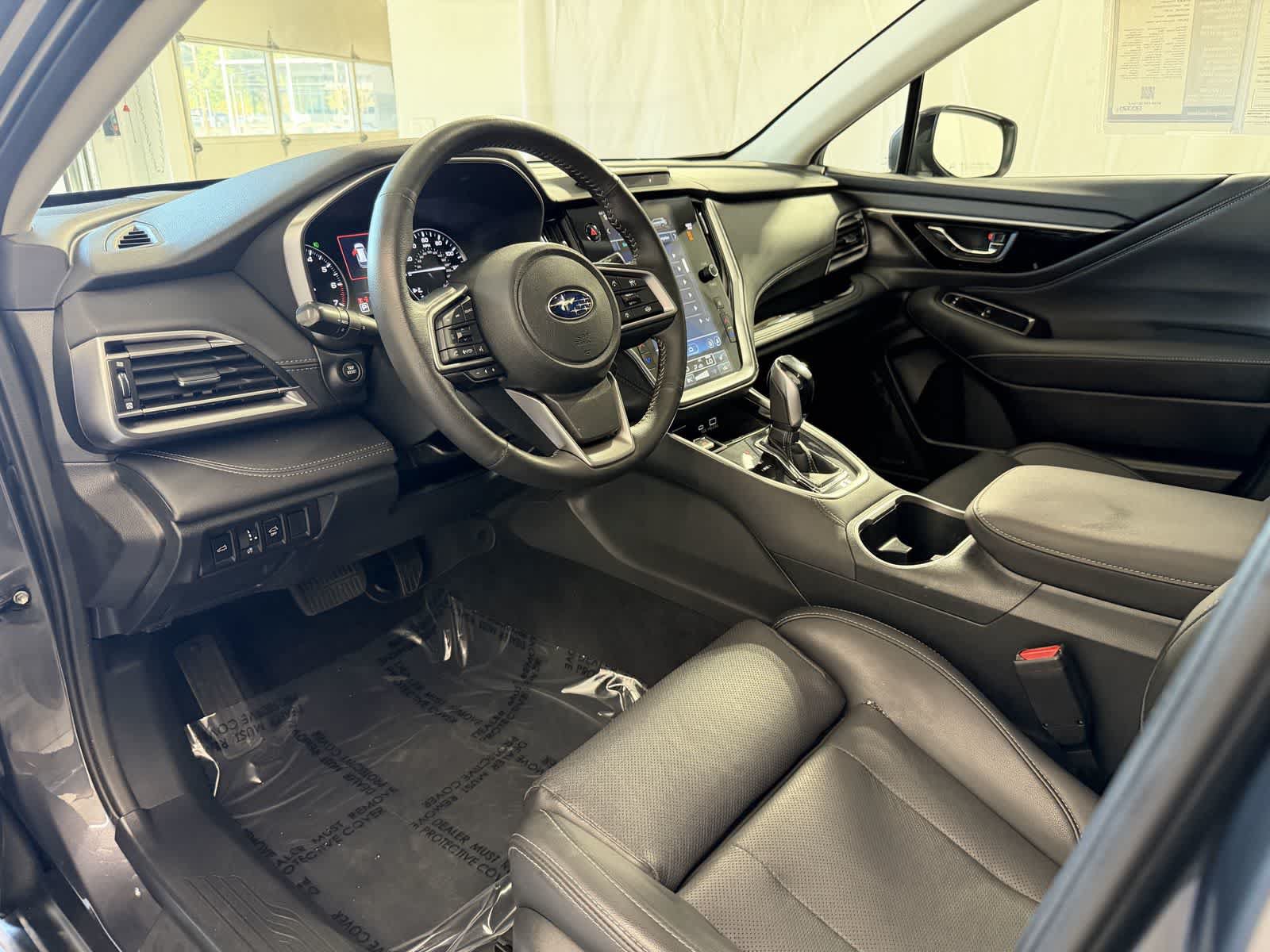 Used 2023 Subaru Outback Limited AWD/4WD image 9