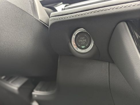 New 2026 Chevrolet Suburban LS image 23