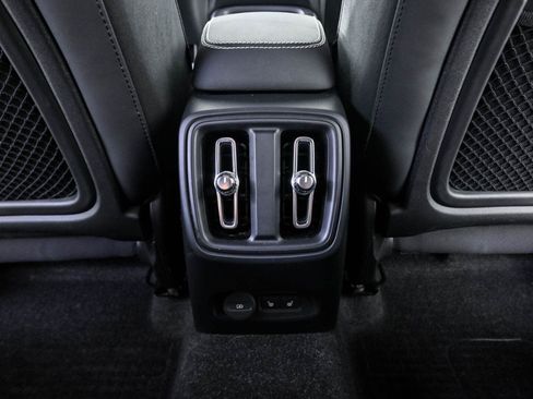 Certified 2024 Volvo C40 P8 Recharge Plus w/ Climate Package AWD/4WD image 19