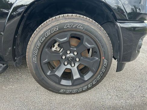 Used 2025 RAM 1500 Big Horn RWD image 21