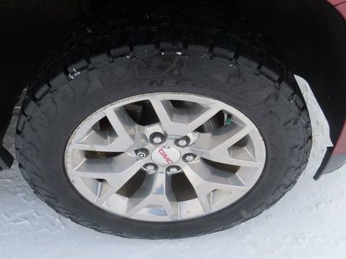 Used 2019 GMC Yukon SLE image 13