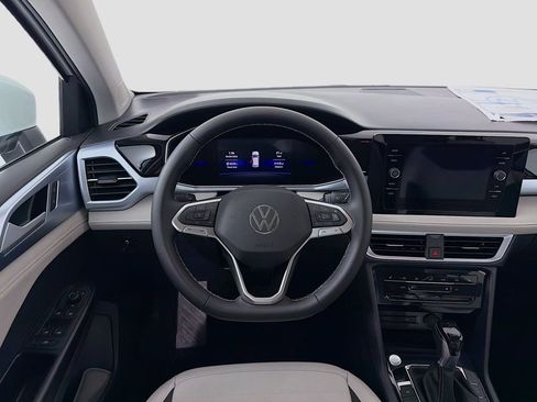 New 2026 Volkswagen Taos SE AWD/4WD image 22