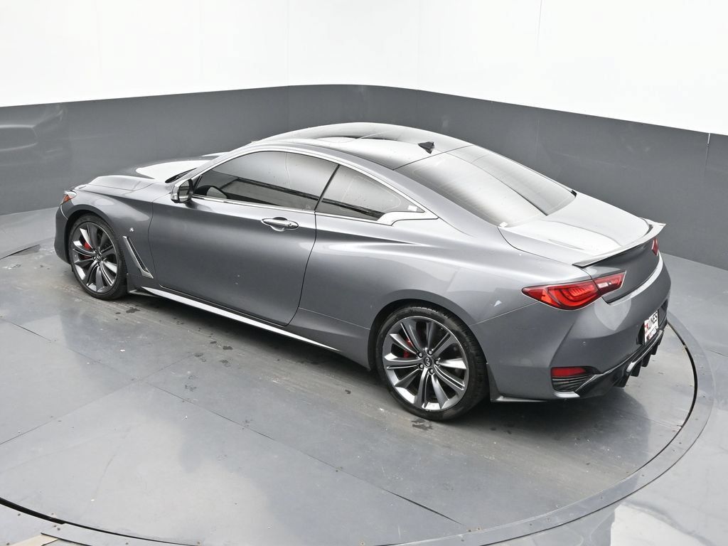 Used 2018 INFINITI Q60 Red Sport 400 AWD/4WD image 19
