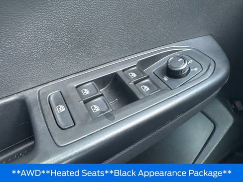 Used 2023 Volkswagen Taos SE AWD/4WD image 15