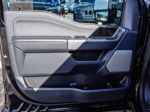 Used 2024 Ford F250 Lariat image 21