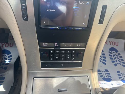 Used 2007 Cadillac Escalade EXT w/ Information Package AWD/4WD image 24