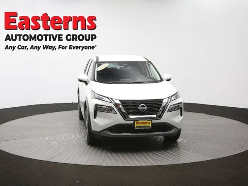 Used 2023 Nissan Rogue SV AWD/4WD image 51