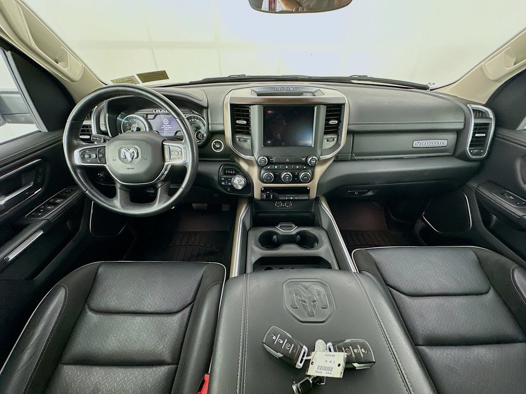 Used 2022 RAM 1500 Laramie AWD/4WD image 10