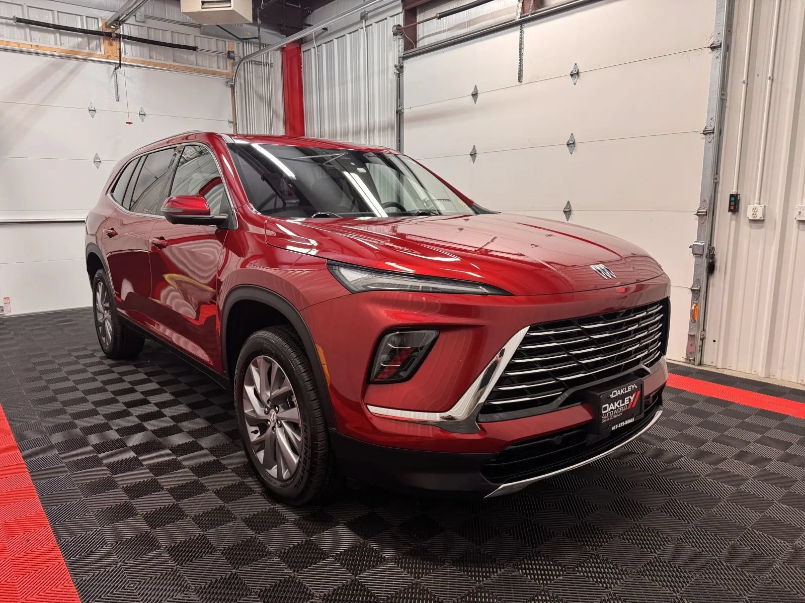 Used 2026 Buick Enclave Preferred w/ Power Package FWD image 5