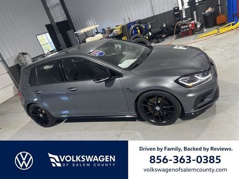 Used 2019 Volkswagen Golf R 4-Door image 1