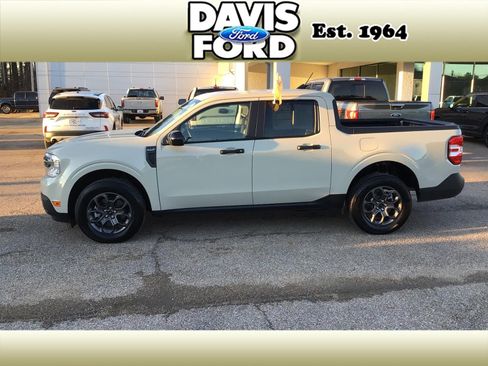 Certified 2024 Ford Maverick XLT w/ XLT Luxury Package image 4