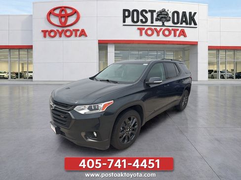 Used 2021 Chevrolet Traverse RS FWD image 13