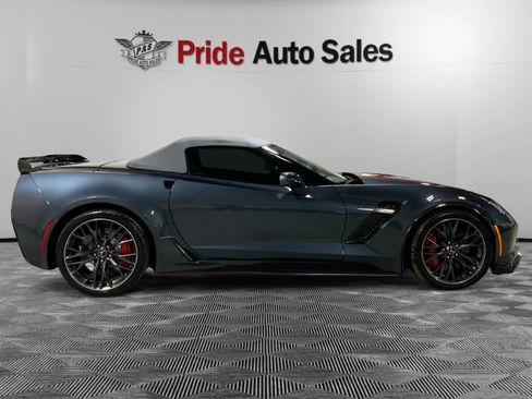 Used 2019 Chevrolet Corvette Z06 RWD image 9