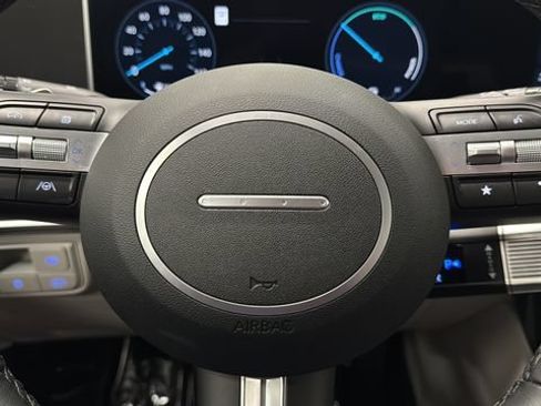 Used 2025 Hyundai Tucson SEL AWD/4WD image 16