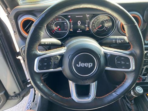 Used 2022 Jeep Gladiator Mojave w/ LED Lighting Group AWD/4WD image 10