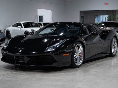 Used 2018 Ferrari 488 Spider RWD image 78